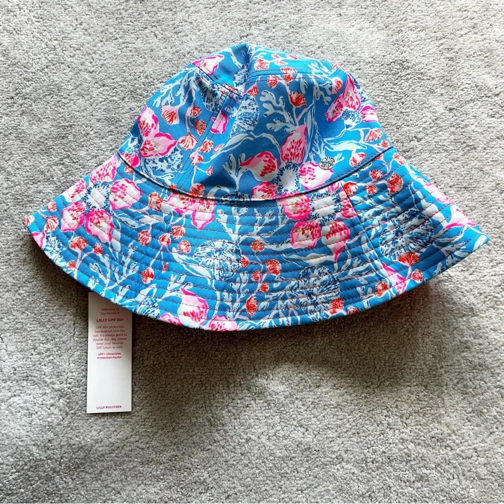 LILLY PULITZER NWT REVERSIBLE SUN BUCKET HAT BEACHY VACATION PREPPY PRETTY - Picture 4 of 9
